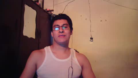 Snapshot of maurodirty chatting on December 2024 06:31:02 AM Mauro online show from December 2024 06:31:02 AM