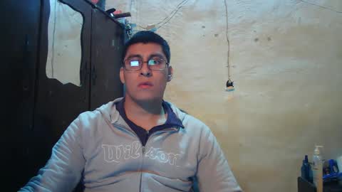 Snapshot of maurodirty chatting on February 2025 07:55:01 AM Mauro online show from February 2025 07:55:01 AM
