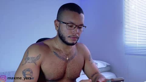 max_meyer online show from September 2025 09:37:01 PM