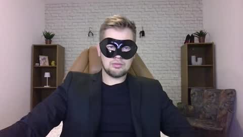 Snapshot of max_mila_888 chatting on September 2025 09:00:02 AM Max Aliya online show from September 2025 09:00:02 AM