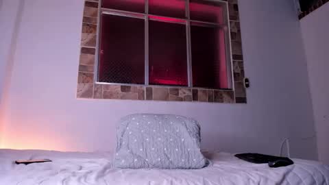 max_valiant1 online show from November 2025 11:32:02 AM