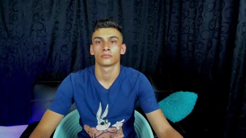 MAX     online show from December 2024 04:39:01 AM