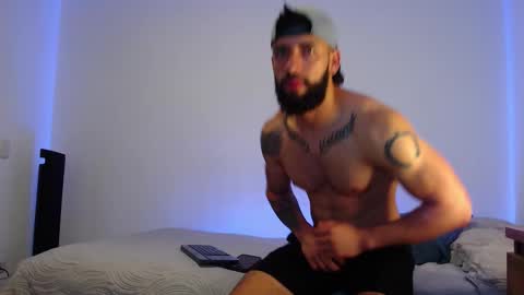 Snapshot of max_xl_ chatting on October 2025 03:08:02 PM max_xl_ online show from October 2025 03:08:02 PM