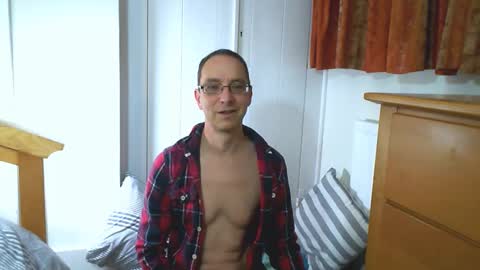 Snapshot of maxdavies chatting on November 2025 07:13:01 PM Max Davies online show from November 2025 07:13:01 PM