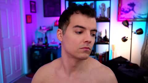 Max Hughes online show from November 2025 02:58:01 AM