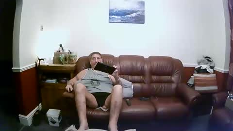 MAX online show from December 2024 09:04:02 PM