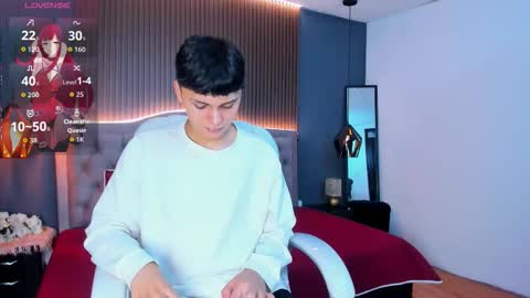 Snapshot of maxii18_ chatting on October 2025 07:25:01 PM -- -- online show from October 2025 07:25:01 PM