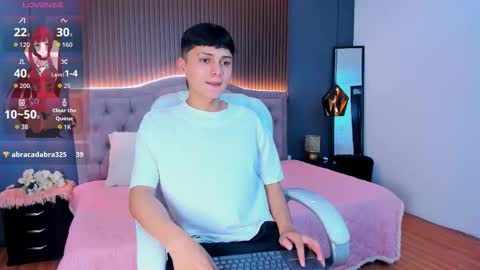 Snapshot of maxii18_ chatting on November 2025 07:05:02 PM -- -- online show from November 2025 07:05:02 PM