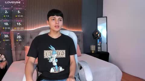 Snapshot of maxii18_ chatting on November 2025 07:03:01 PM -- -- online show from November 2025 07:03:01 PM