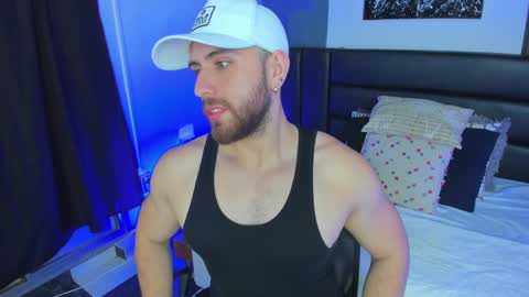 Maximo Wolf online show from February 2025 10:47:02 PM