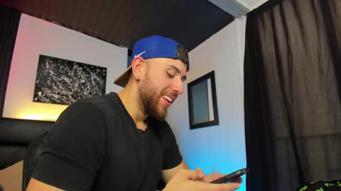 Maximo Wolf online show from September 2025 08:53:01 PM