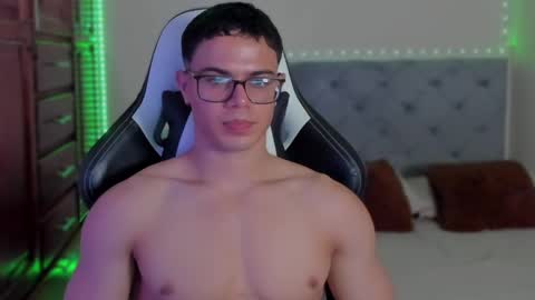 Maximus online show from December 2024 11:03:02 PM
