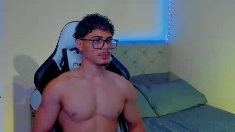 Maximus online show from September 2025 01:31:02 AM