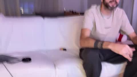 Snapshot of maxime69600 chatting on December 2025 09:20:01 PM maxime69600 online show from December 2025 09:20:01 PM