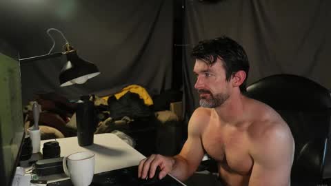 Snapshot of maximus_787 chatting on October 2025 05:08:02 PM Maximus7871 online show from October 2025 05:08:02 PM