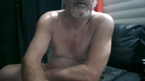 Max online show from November 2025 07:33:02 AM