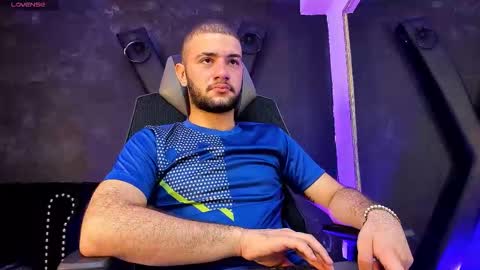 Maximus online show from September 2025 04:05:01 AM