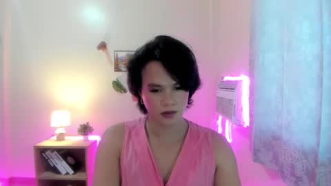 Snapshot of maxine_fucks chatting on October 2025 12:34:01 AM maxine_fucks online show from October 2025 12:34:01 AM