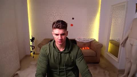 Snapshot of maxkaiden chatting on October 2025 04:46:02 AM MaxKaiden online show from October 2025 04:46:02 AM