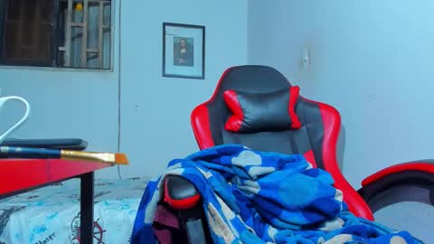 MAX online show from November 2025 11:54:01 PM