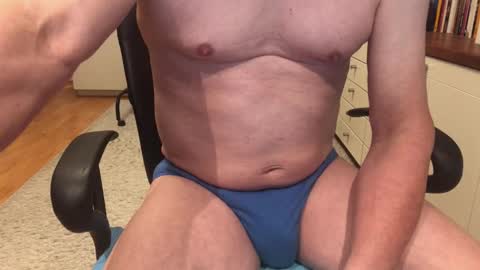 Snapshot of maxx_martin chatting on October 2025 05:36:02 AM Max online show from October 2025 05:36:02 AM