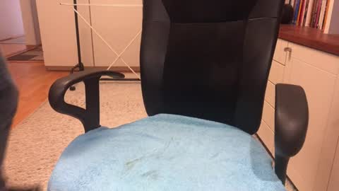 Snapshot of maxx_martin chatting on October 2025 05:55:02 AM Max online show from October 2025 05:55:02 AM