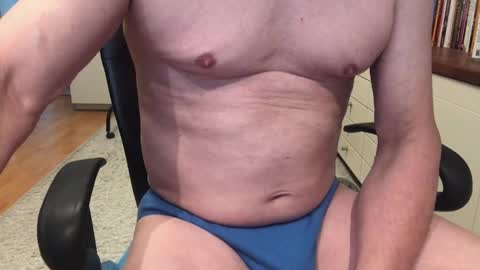 Snapshot of maxx_martin chatting on October 2025 07:32:01 AM Max online show from October 2025 07:32:01 AM