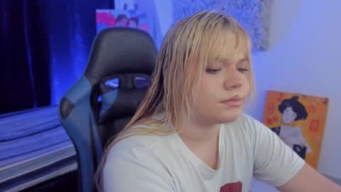 Maxine Minx online show from January 2025 12:48:02 AM