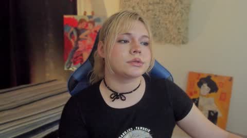 Maxine Minx online show from January 2025 09:37:02 AM