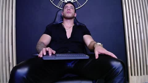 maxxxpowerful online show from December 2024 03:21:02 AM
