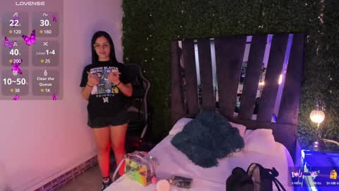 Maya online show from December 2024 03:58:02 AM