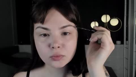 Snapshot of maya_muse chatting on October 2025 06:06:02 AM Woman online show from October 2025 06:06:02 AM