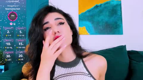 Snapshot of maya_rogerss chatting on October 2025 02:40:01 PM Maya online show from October 2025 02:40:01 PM