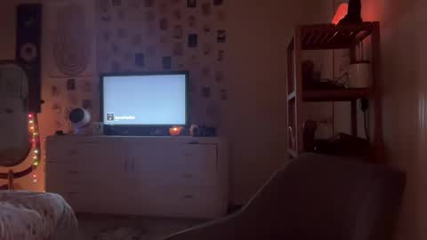 Snapshot of mayabellof chatting on December 2024 06:20:01 AM Maya Belle online show from December 2024 06:20:01 AM