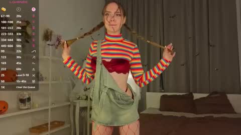 Snapshot of mayagreet chatting on October 2025 08:42:01 PM My name is Kara online show from October 2025 08:42:01 PM