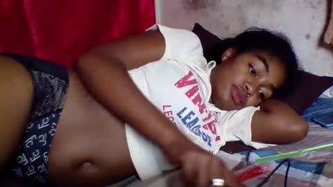 Snapshot of mayajadorelie chatting on October 2025 01:50:02 AM charlesia online show from October 2025 01:50:02 AM