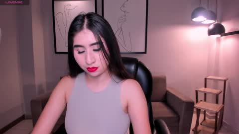 Snapshot of mayamoretti chatting on November 2025 03:28:01 AM Maya online show from November 2025 03:28:01 AM