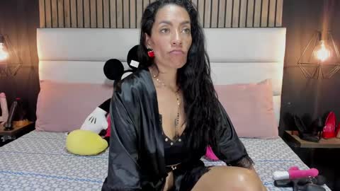 Nicolle Ruselle   Hello my lovely  schedule for great fun from  630 am and end 800 pm Colombian time I wait for you online show from January 2025 09:25:01 PM