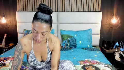 Nicolle Ruselle   Hello my lovely  schedule for great fun from  630 am and end 800 pm Colombian time I wait for you online show from January 2025 11:24:01 AM