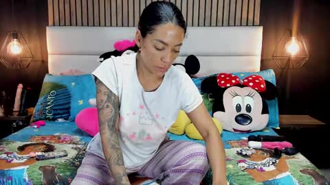 Nicolle Ruselle   Hello my lovely  schedule for great fun from  630 am and end 800 pm Colombian time I wait for you online show from February 2025 10:38:02 AM