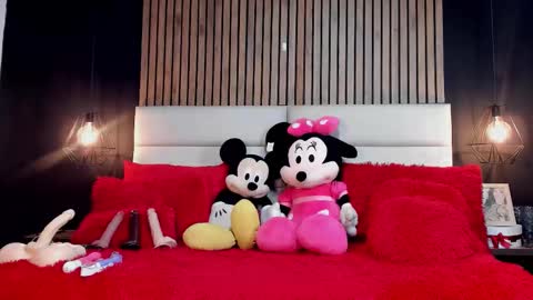 Nicolle Ruselle   Hello my lovely  schedule for great fun from  630 am and end 800 pm Colombian time I wait for you online show from September 2025 05:38:01 PM