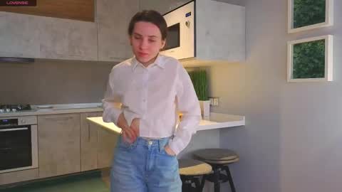 Snapshot of maydacarls chatting on October 2025 04:10:02 AM My name Casey online show from October 2025 04:10:02 AM