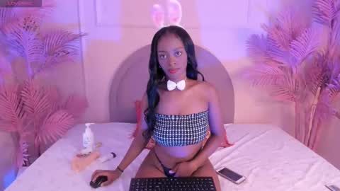 mayevanss online show from October 2025 04:01:02 AM