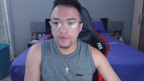 Snapshot of mayke1996 chatting on November 2025 01:39:02 PM Mayke online show from November 2025 01:39:02 PM