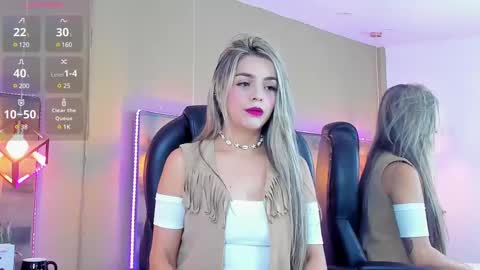 Snapshot of maylinfox chatting on January 2025 01:13:01 PM MaylinFox online show from January 2025 01:13:01 PM