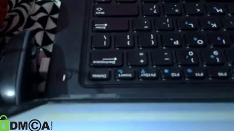 Mayra online show from September 2025 07:22:02 AM