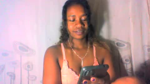 mayrah online show from January 2025 11:35:01 AM
