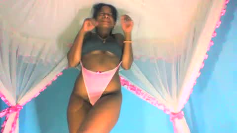 mayrah online show from February 2025 04:14:02 PM