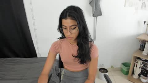 mazikeen_18 online show from December 2024 12:44:01 PM