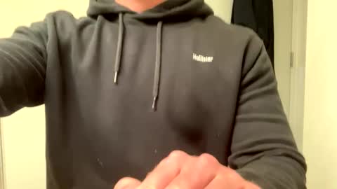 mcr8080 online show from December 2024 12:01:02 PM